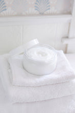 Load image into Gallery viewer, Old Whaling Co. Seaweed &amp; Sea Salt Body Butter (8oz)
