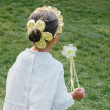 Load image into Gallery viewer, Rockahula Darling Daisy Flower Headband
